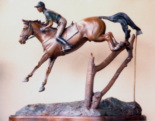 Horse sculpture of 3-Day Eventer